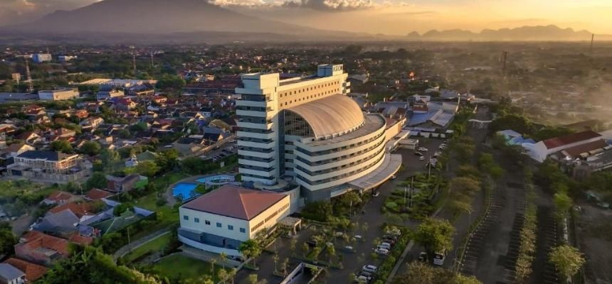 Garuda Indonesia Cirebon Office in Indonesia