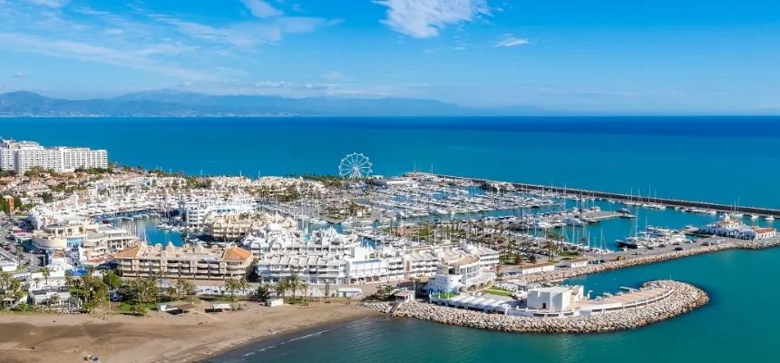Air Transat Benalmadena Office in Spain