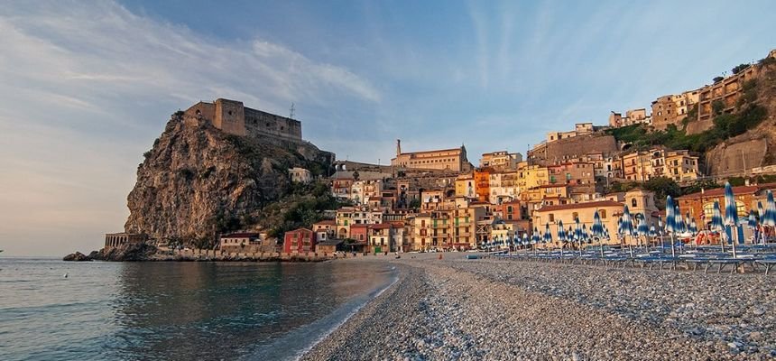 Air Transat Calabria Office in Italy